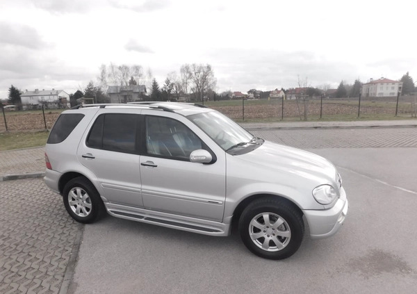 Mercedes-Benz ML cena 29999 przebieg: 196000, rok produkcji 2005 z Jarosław małe 436
